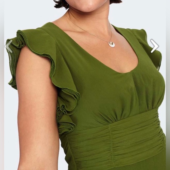 NWT Voodoo Vixen Amelia Olive Flared Gown - Picture 7 of 7